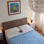 Lollo House - Romantic Apartment Near Termini, San Lorenzo Σπίτι διακοπών Ρώμη